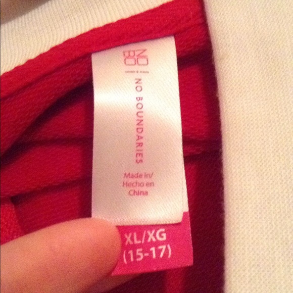 Top - Picture 2 of 2